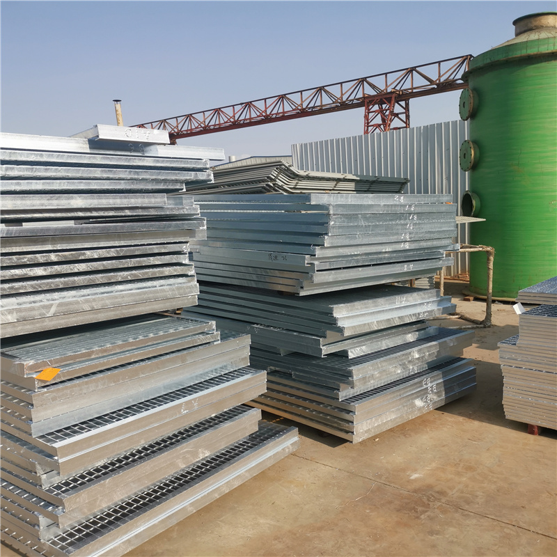 烏魯木齊采購700噸電廠平臺(tái)鋼格柵板現(xiàn)場施工3月完工